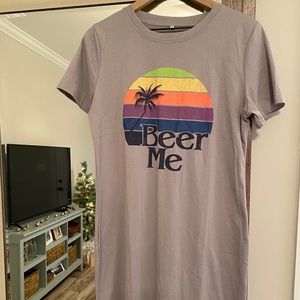 Graphic T-shirt dress BRAND NEW